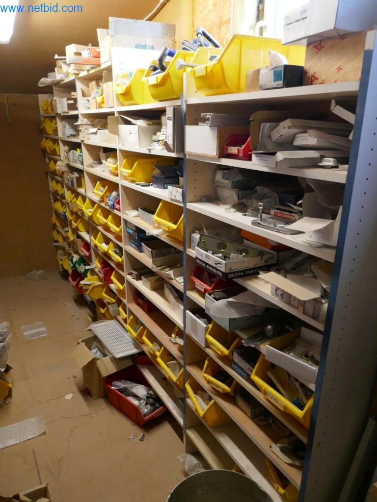 Stroji, nepremičnine, naprave in oprema ter zaloge iz segmenta izdelave mizarskih izdelkov in pohištva-4