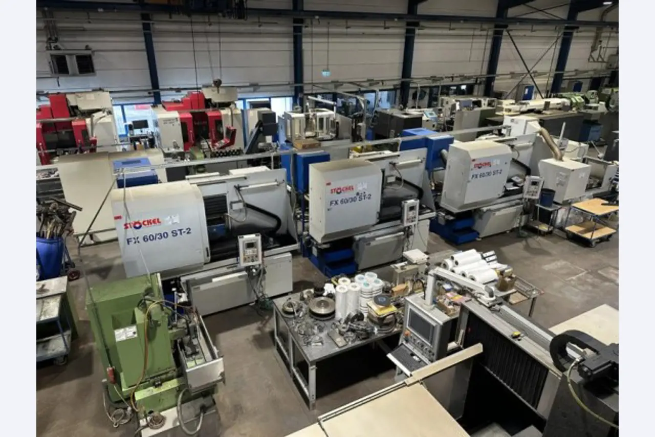 Machines from the toolmaking sector (CNC machining, grinding technology)-3