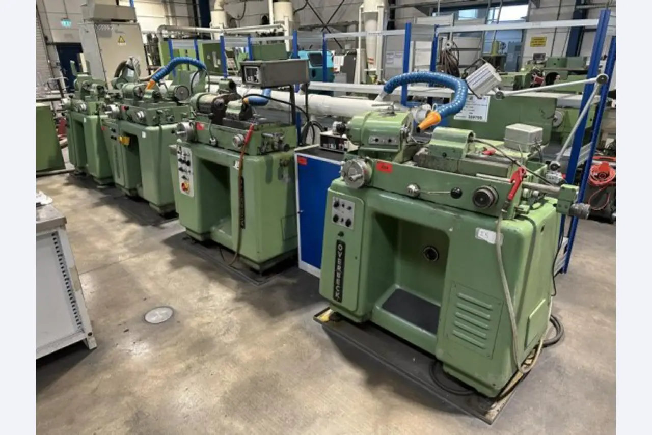 Machines from the toolmaking sector (CNC machining, grinding technology)-7