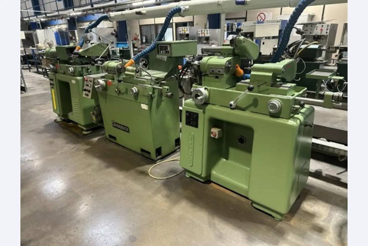 Machines from the toolmaking sector (CNC machining, grinding technology)-8