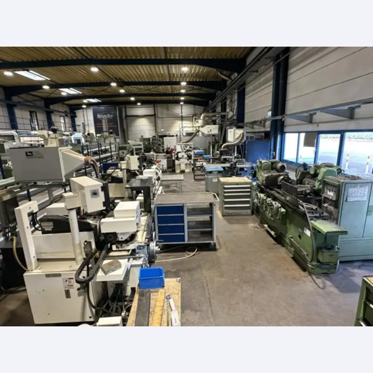 Machines from the toolmaking sector (CNC machining, grinding technology)-9
