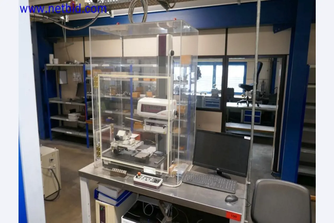 Machines from the toolmaking sector (CNC machining, grinding technology)-1