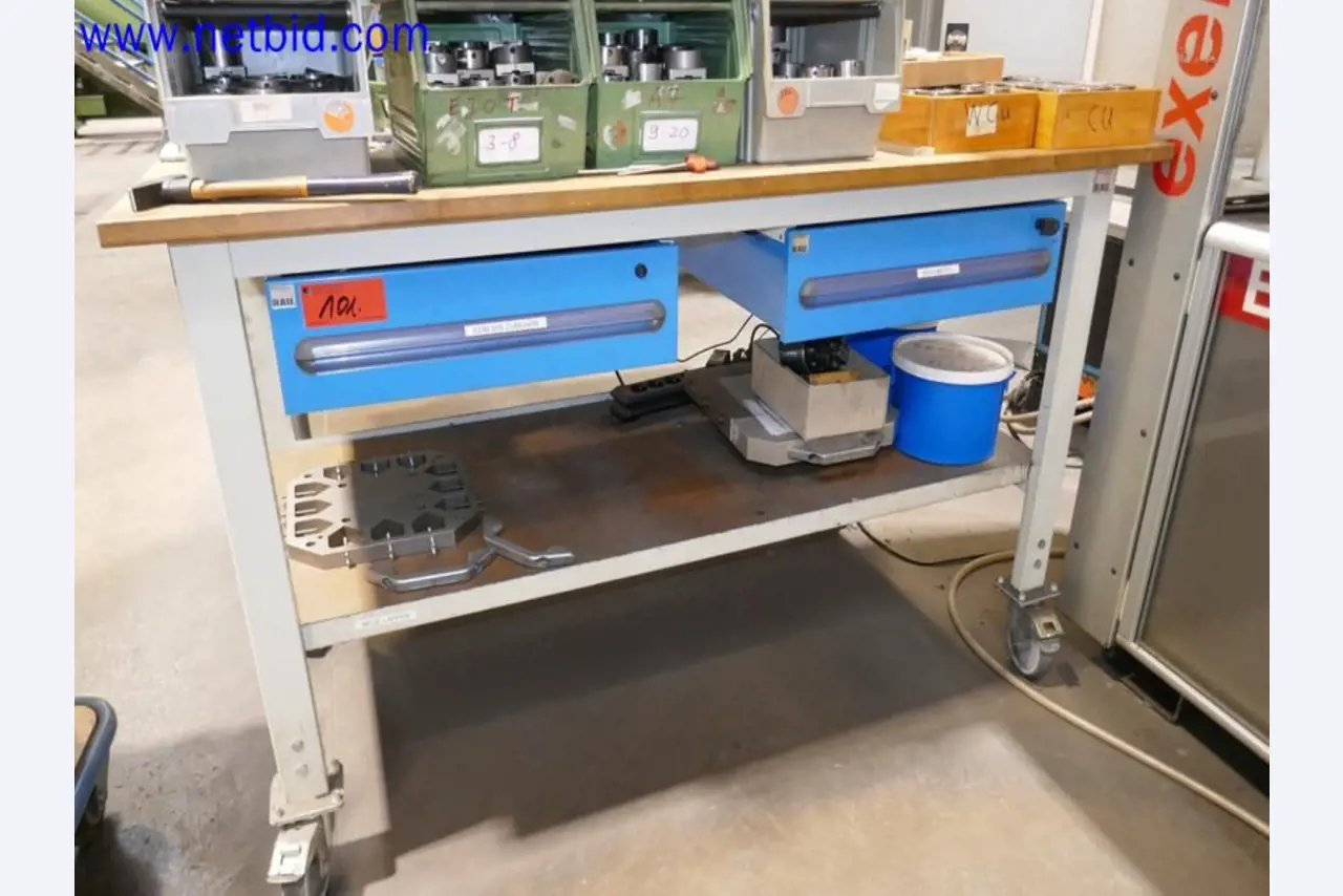 Machines from the toolmaking sector (CNC machining, grinding technology)-12