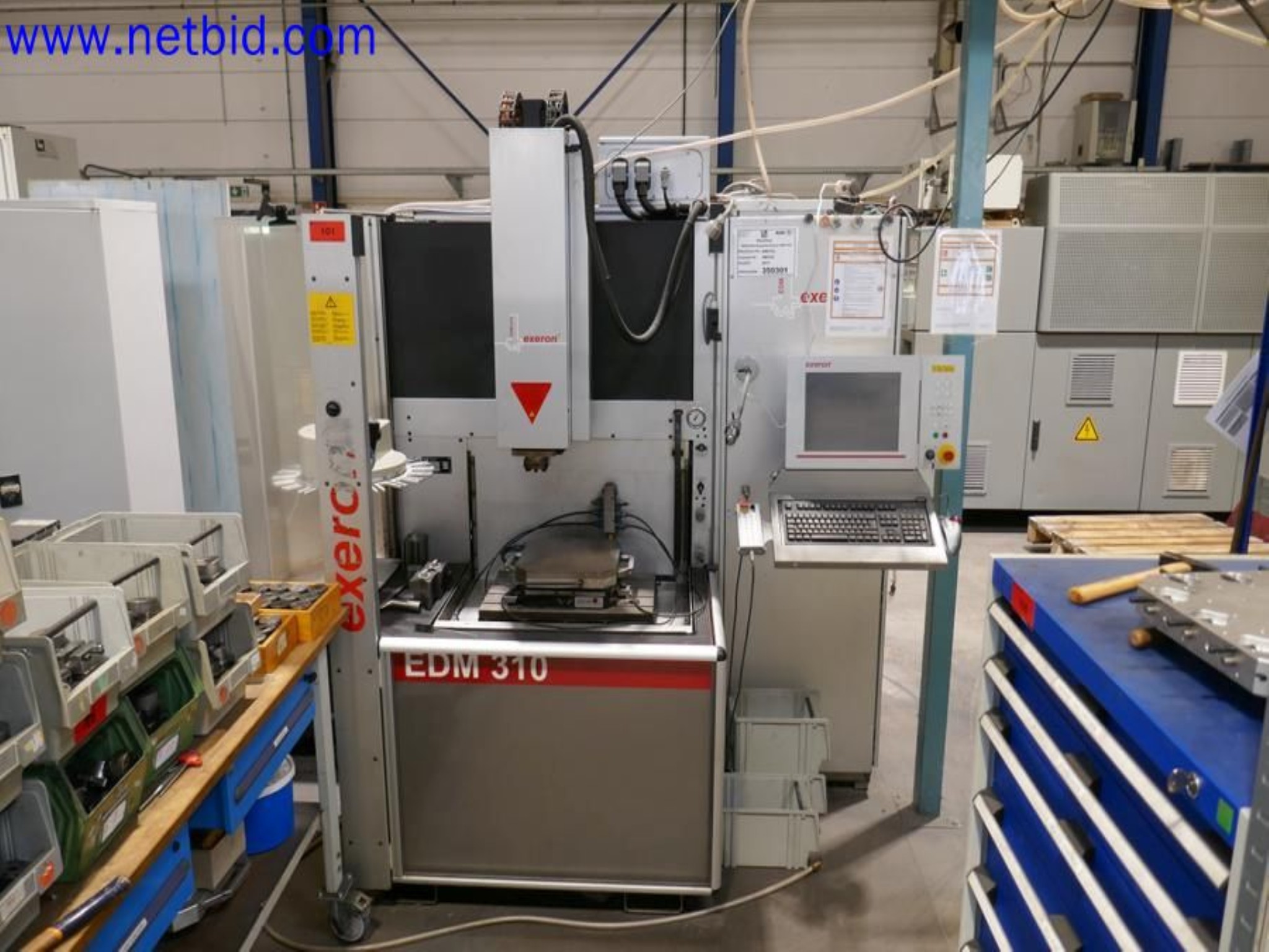 Machines from the toolmaking sector (CNC machining, grinding technology)-2