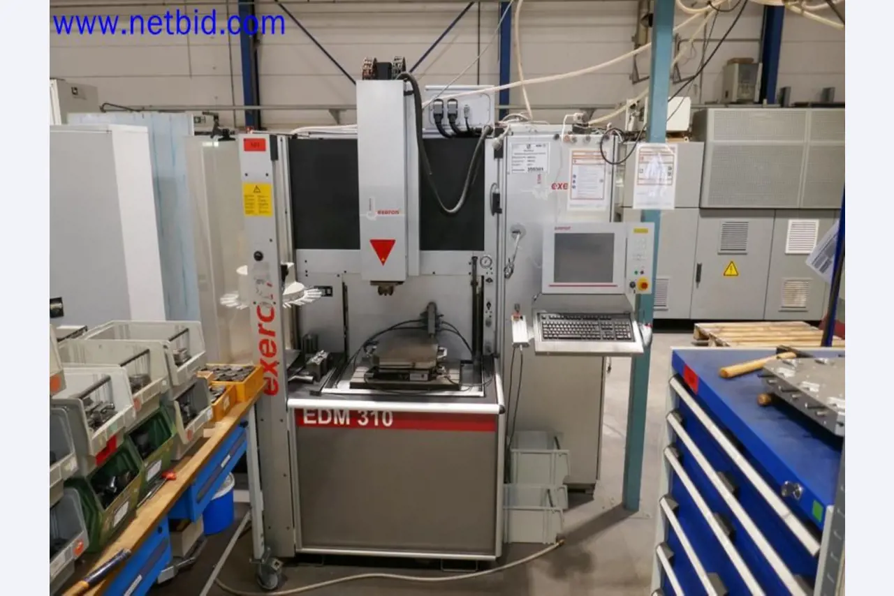Machines from the toolmaking sector (CNC machining, grinding technology)-2