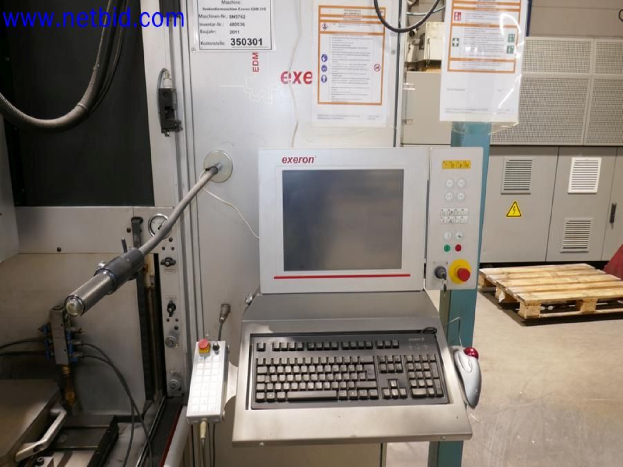 Machines from the toolmaking sector (CNC machining, grinding technology)-5