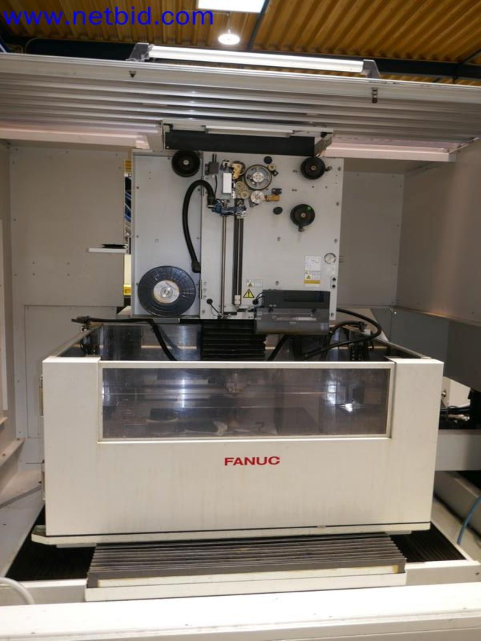 Machines from the toolmaking sector (CNC machining, grinding technology)-5