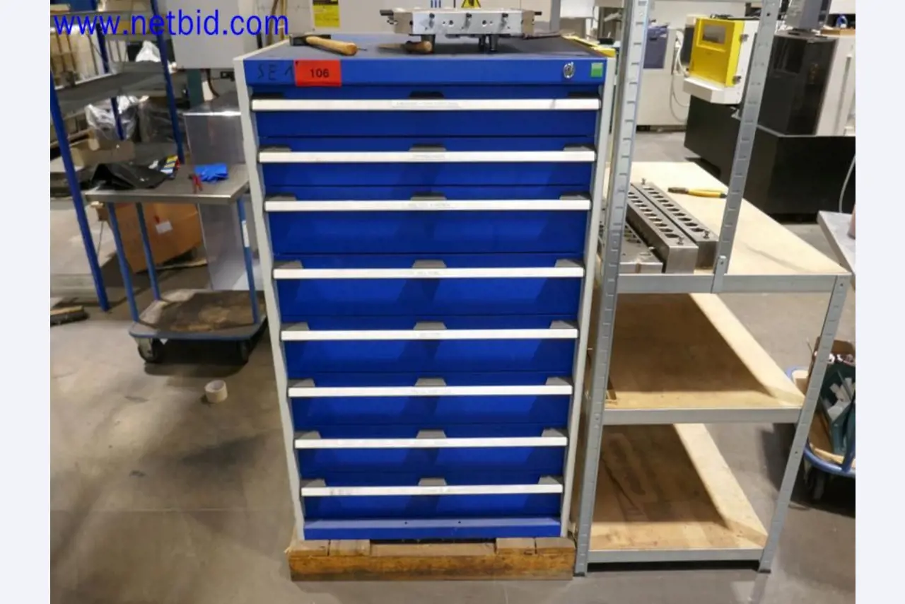 Machines from the toolmaking sector (CNC machining, grinding technology)-1