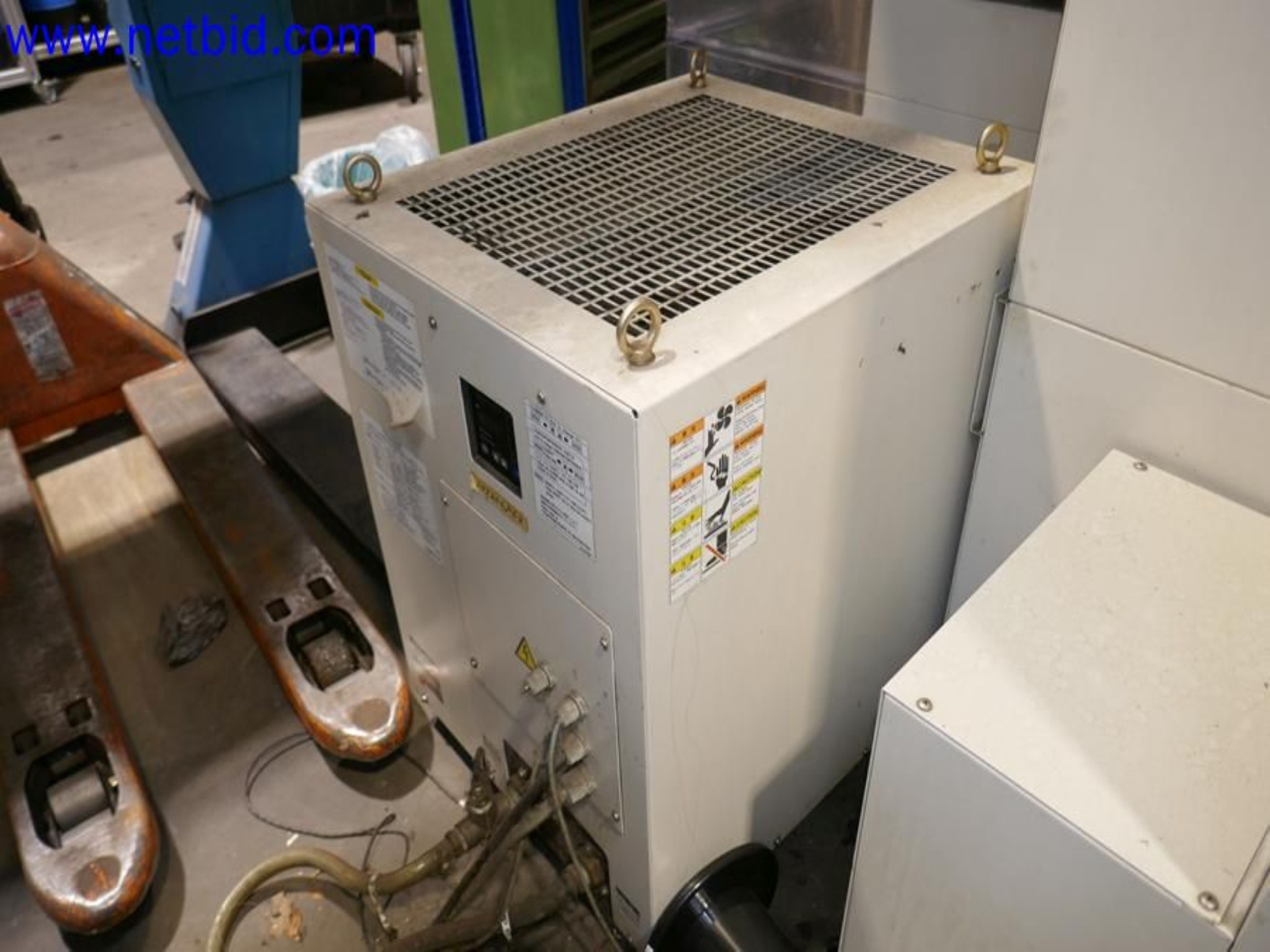 Machines from the toolmaking sector (CNC machining, grinding technology)-11