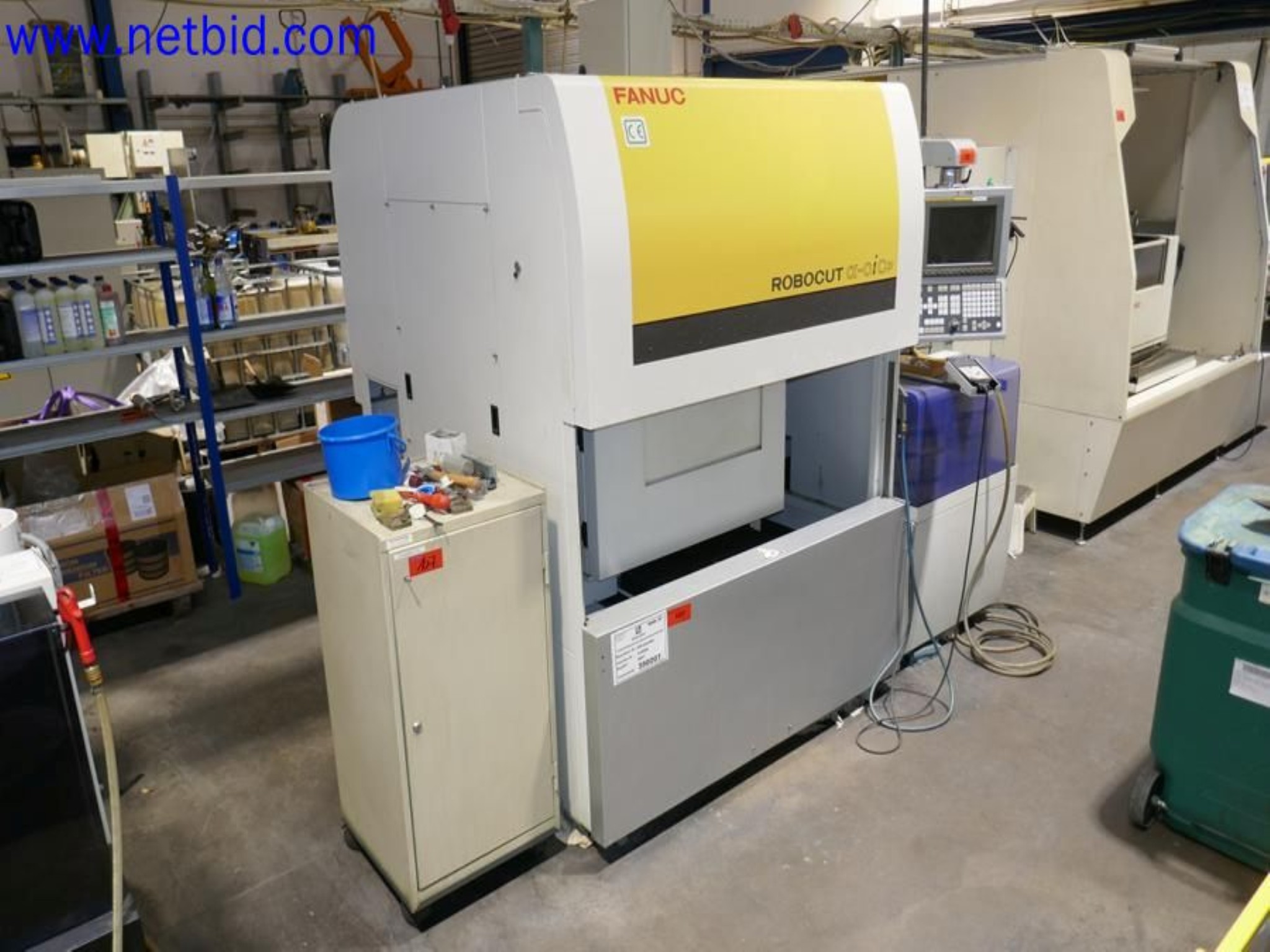 Machines from the toolmaking sector (CNC machining, grinding technology)-1