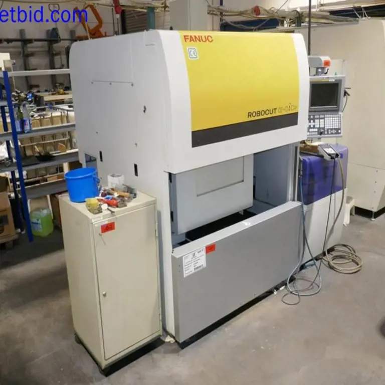 Máquina de erosión por hilo CNC (6) Fanuc Robocut Alpha-OICP