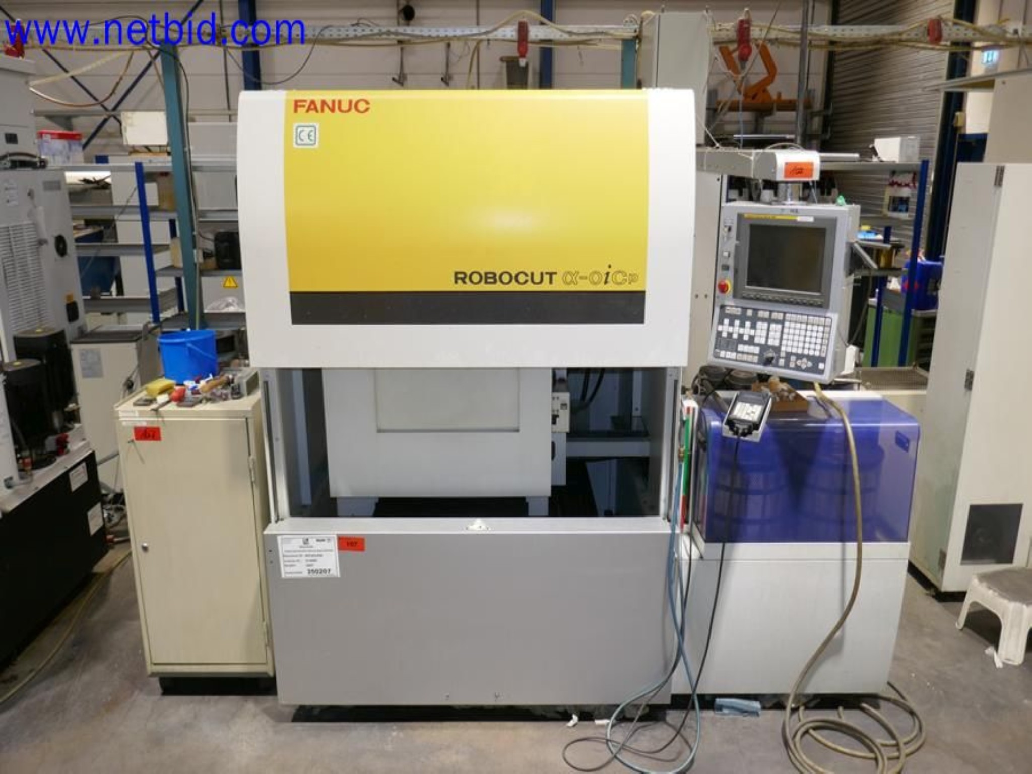 Machines from the toolmaking sector (CNC machining, grinding technology)-2