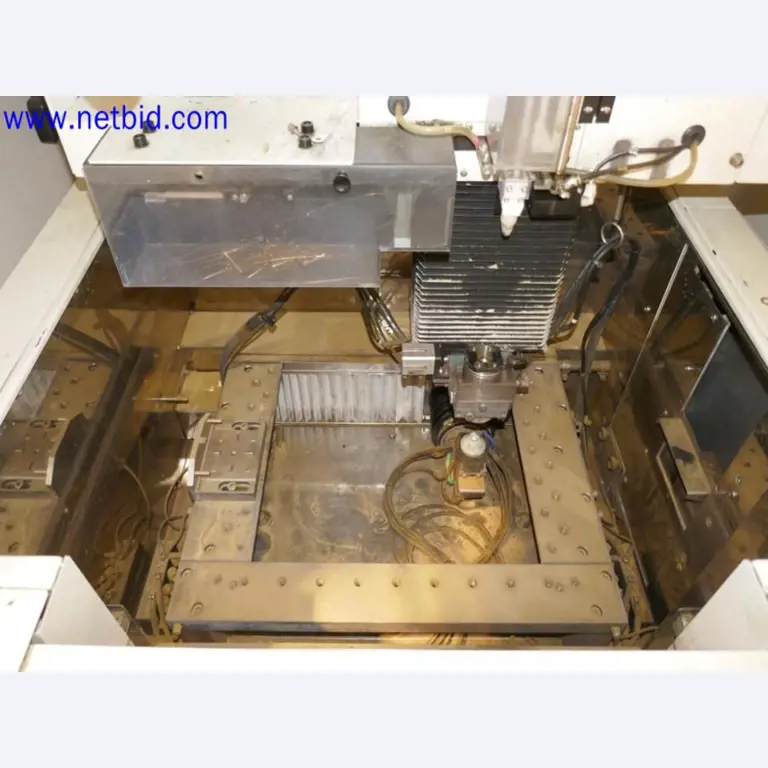 Machines from the toolmaking sector (CNC machining, grinding technology)-4