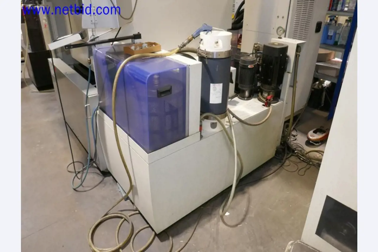 Machines from the toolmaking sector (CNC machining, grinding technology)-6