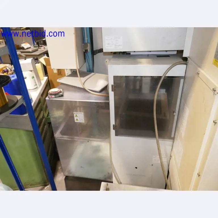 Machines from the toolmaking sector (CNC machining, grinding technology)-10