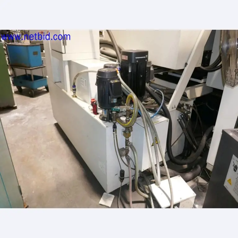 Machines from the toolmaking sector (CNC machining, grinding technology)-8