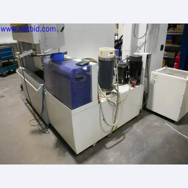 Maschinen aus dem Bereich Werkzeugbau (CNC-Bearbeitung, Schleiftechnik)-3