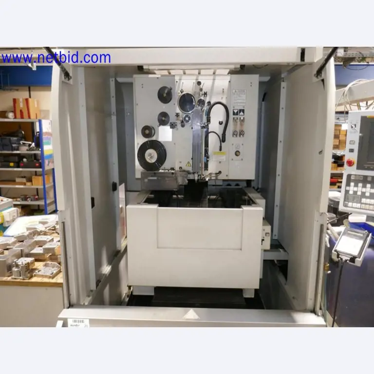 Maschinen aus dem Bereich Werkzeugbau (CNC-Bearbeitung, Schleiftechnik)-5