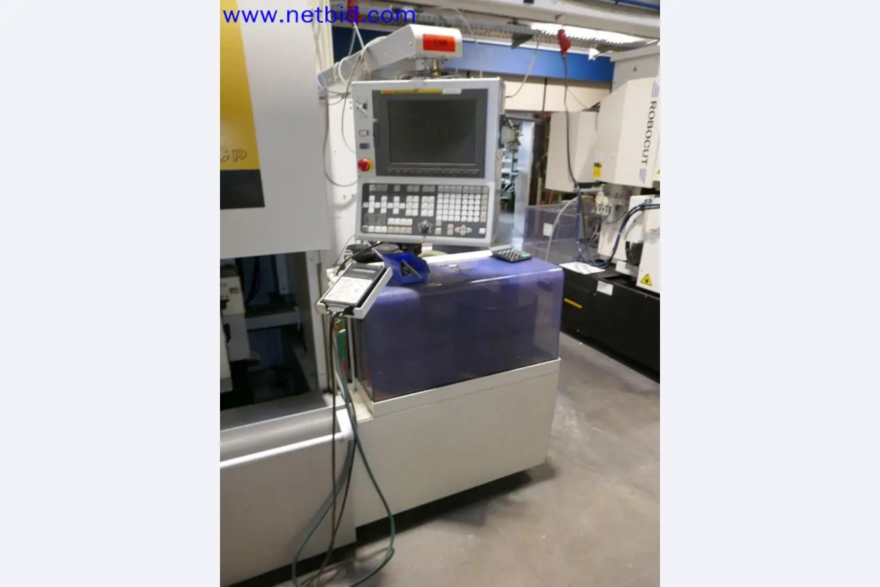 Maschinen aus dem Bereich Werkzeugbau (CNC-Bearbeitung, Schleiftechnik)-6