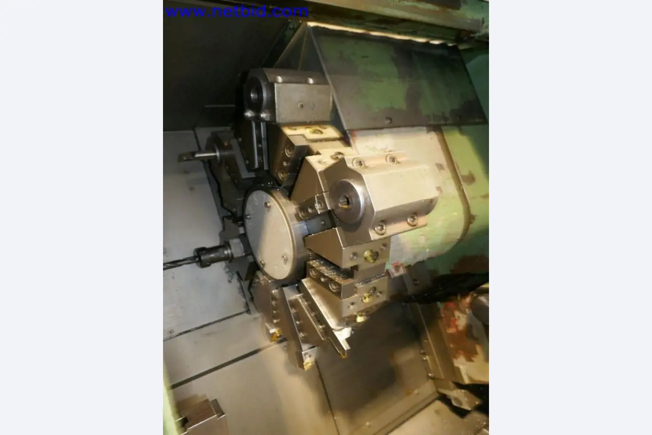 Machines from the toolmaking sector (CNC machining, grinding technology)-3