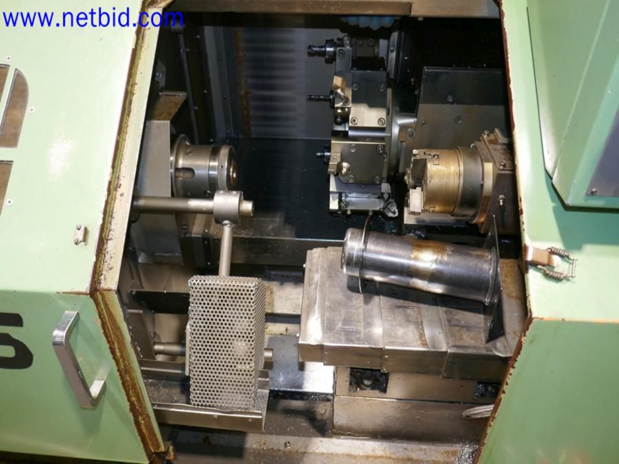 Machines from the toolmaking sector (CNC machining, grinding technology)-2