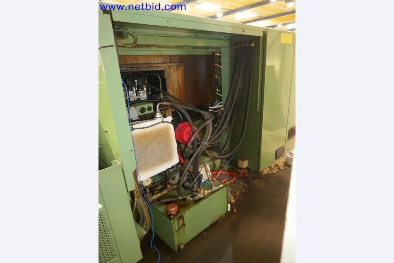 Machines from the toolmaking sector (CNC machining, grinding technology)-7