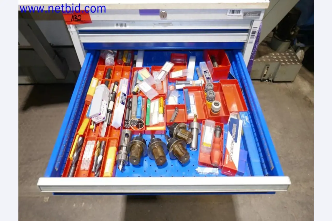 Machines from the toolmaking sector (CNC machining, grinding technology)-13