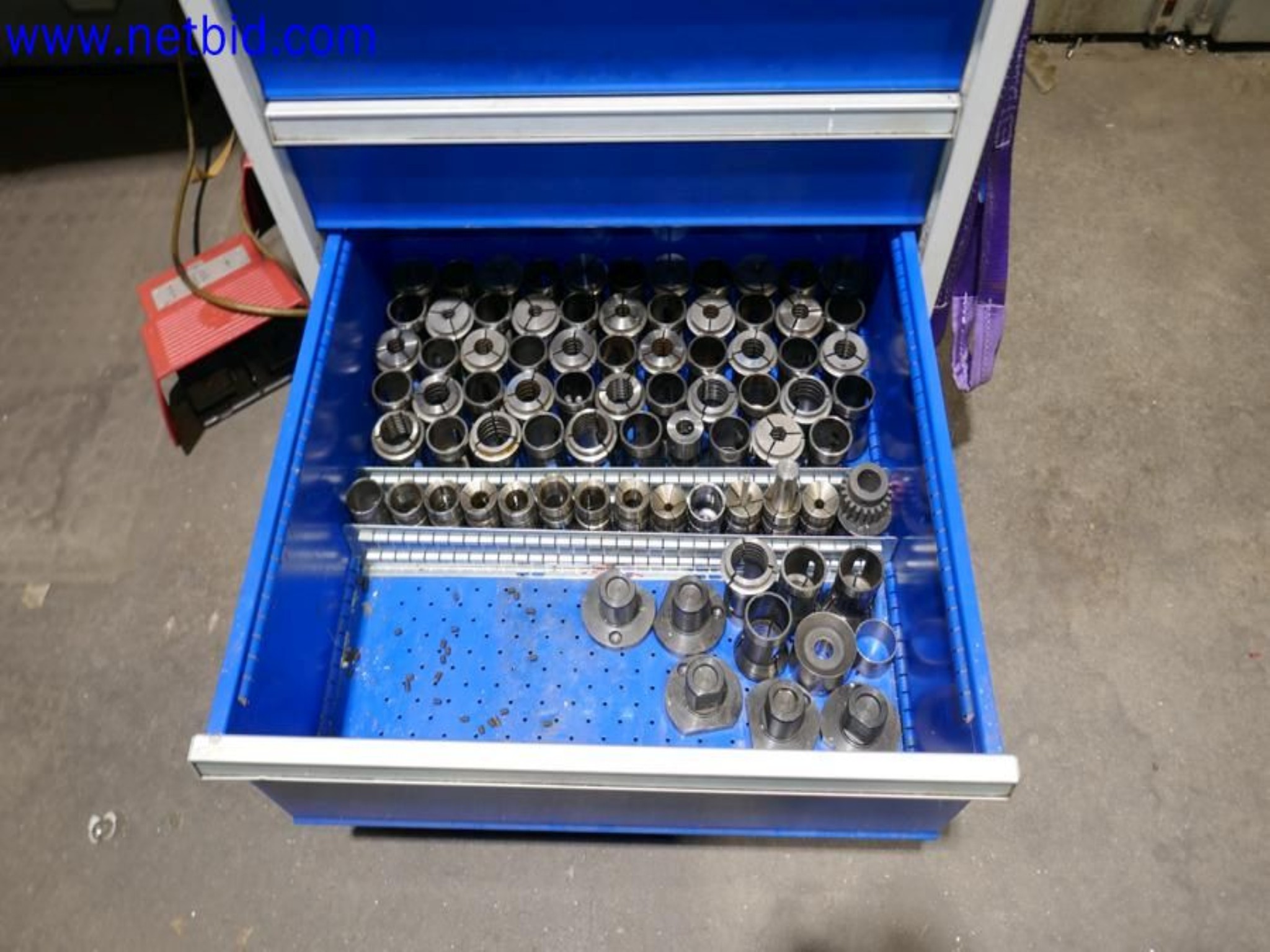 Machines from the toolmaking sector (CNC machining, grinding technology)-18