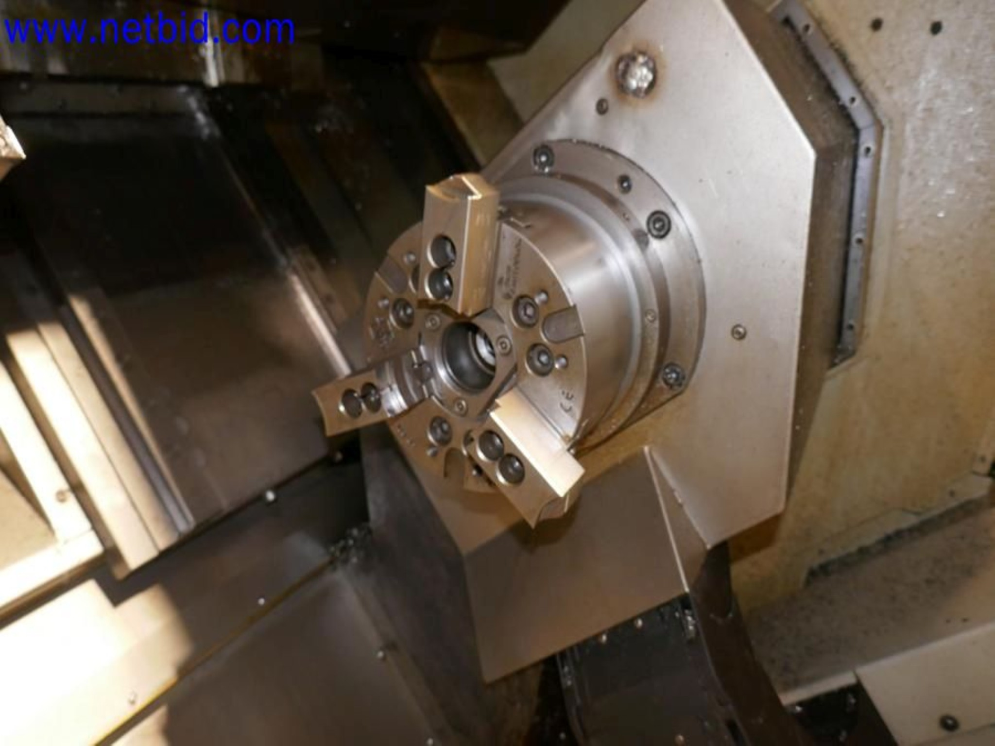 Machines from the toolmaking sector (CNC machining, grinding technology)-20