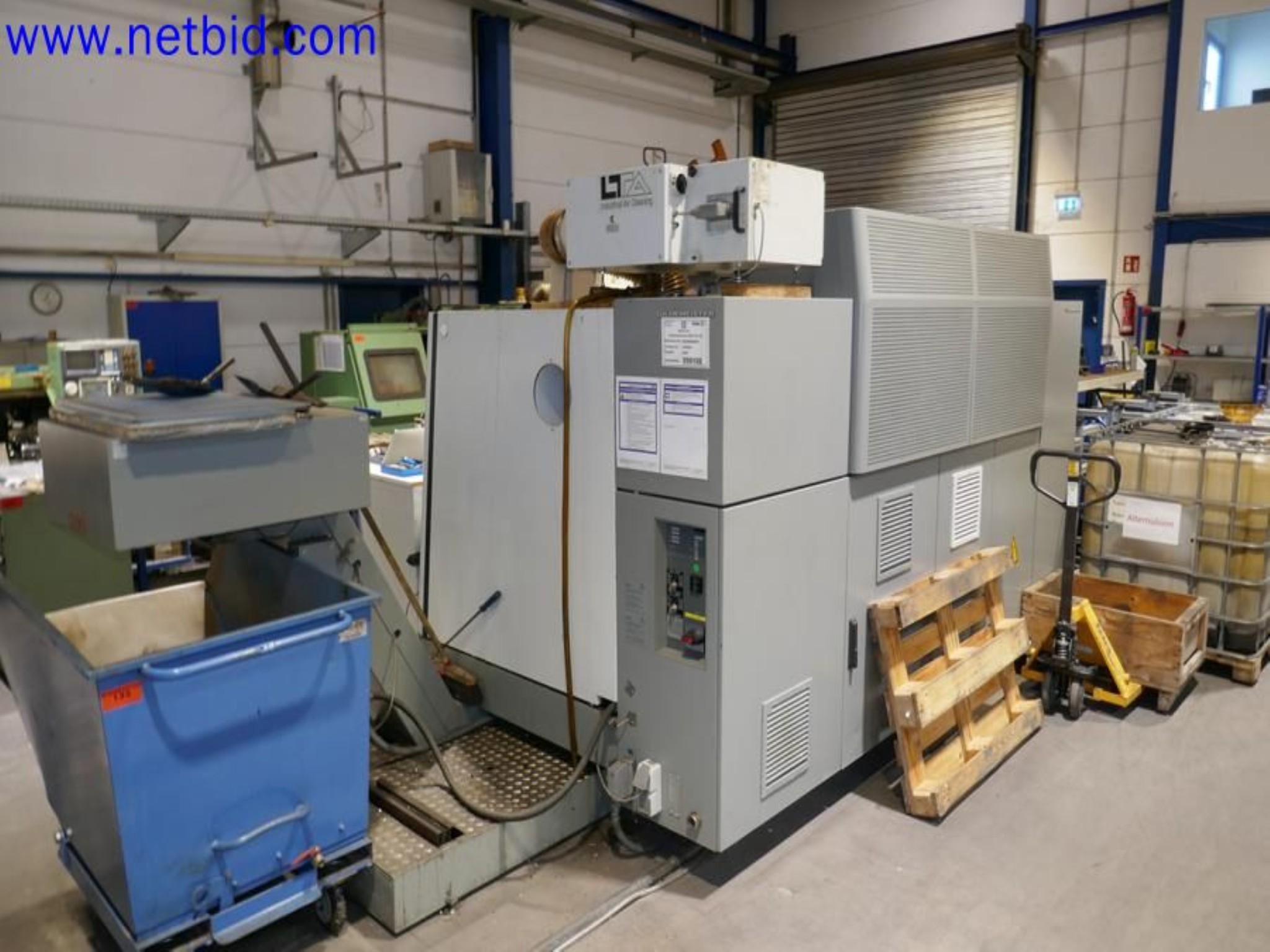 Machines from the toolmaking sector (CNC machining, grinding technology)-6