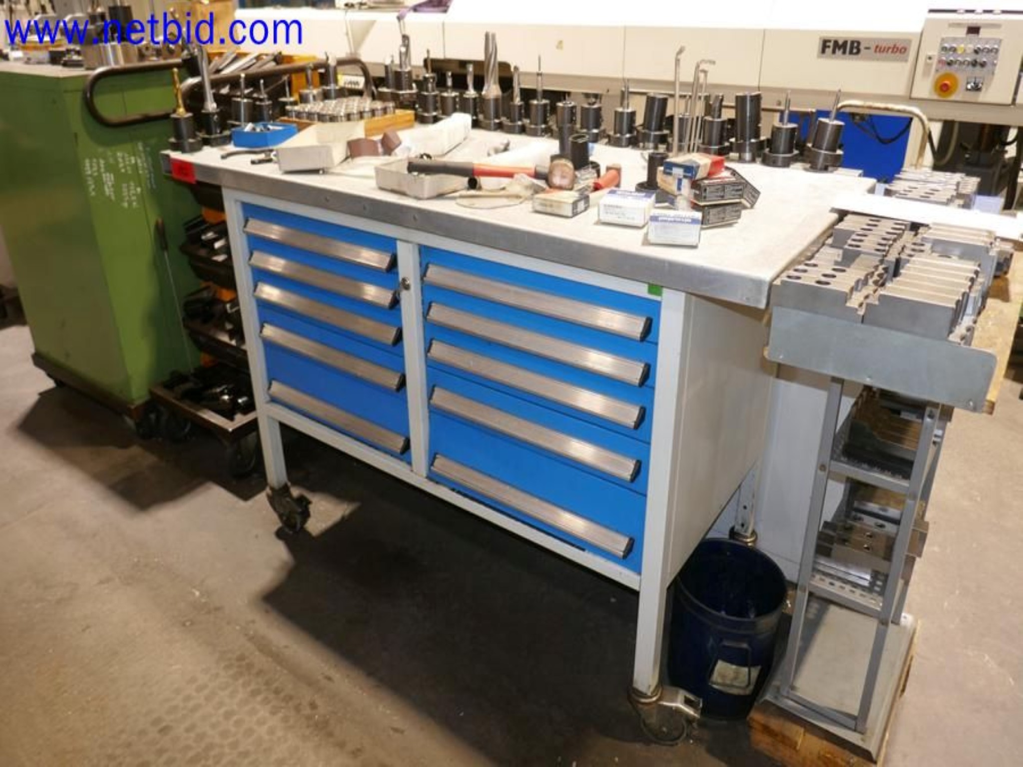 Machines from the toolmaking sector (CNC machining, grinding technology)-4