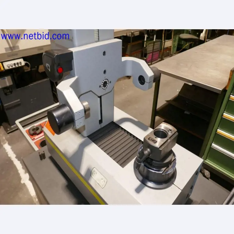 Machines from the toolmaking sector (CNC machining, grinding technology)-2