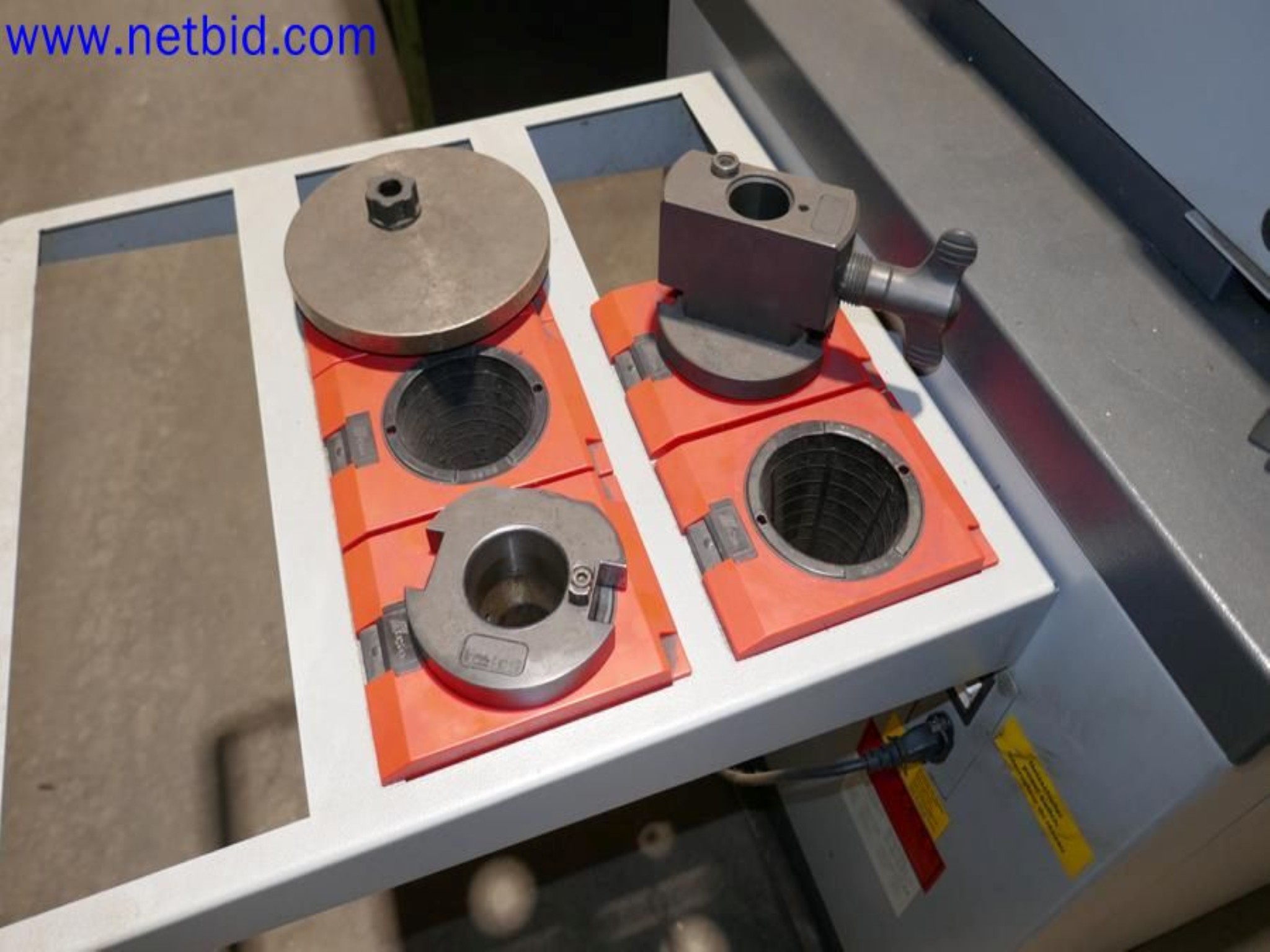 Machines from the toolmaking sector (CNC machining, grinding technology)-3