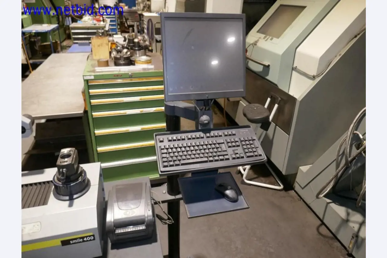 Machines from the toolmaking sector (CNC machining, grinding technology)-4