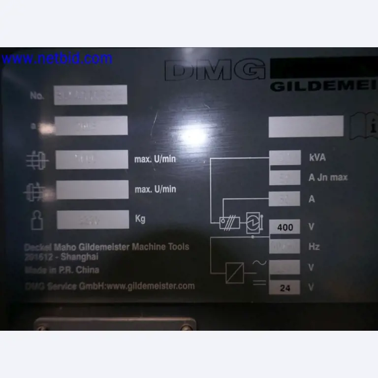 Machines from the toolmaking sector (CNC machining, grinding technology)-10