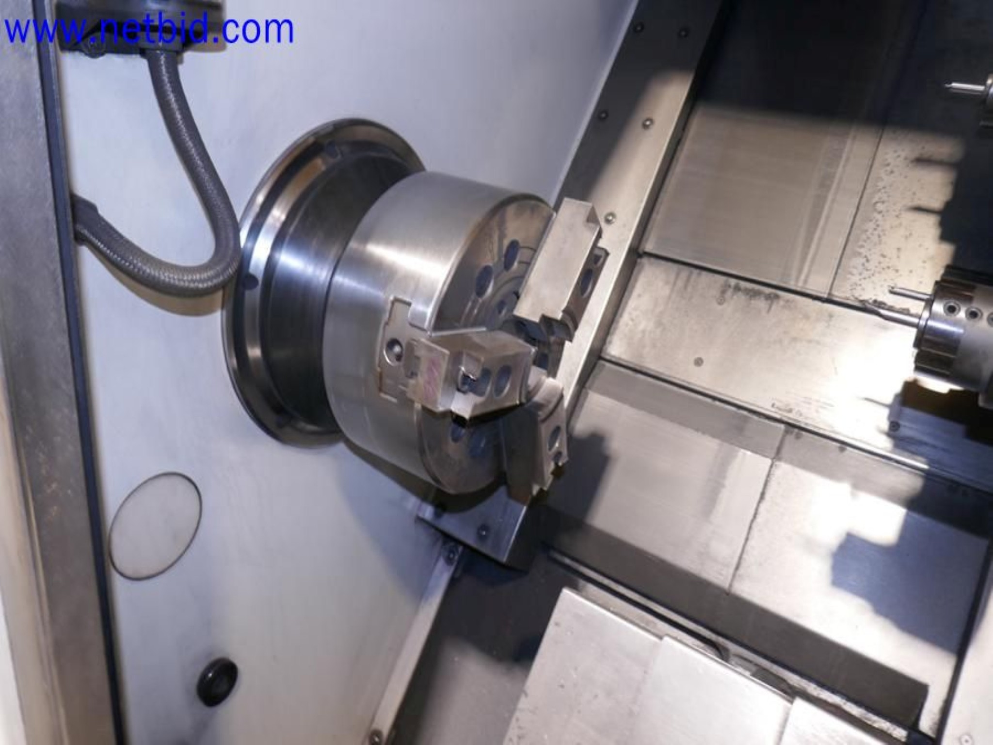 Machines from the toolmaking sector (CNC machining, grinding technology)-11