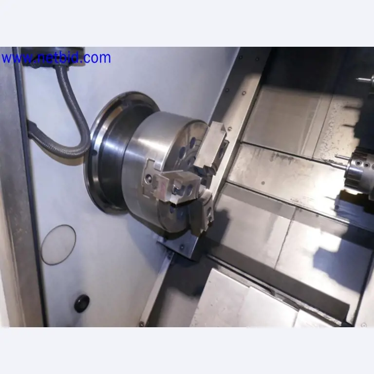 Machines from the toolmaking sector (CNC machining, grinding technology)-11