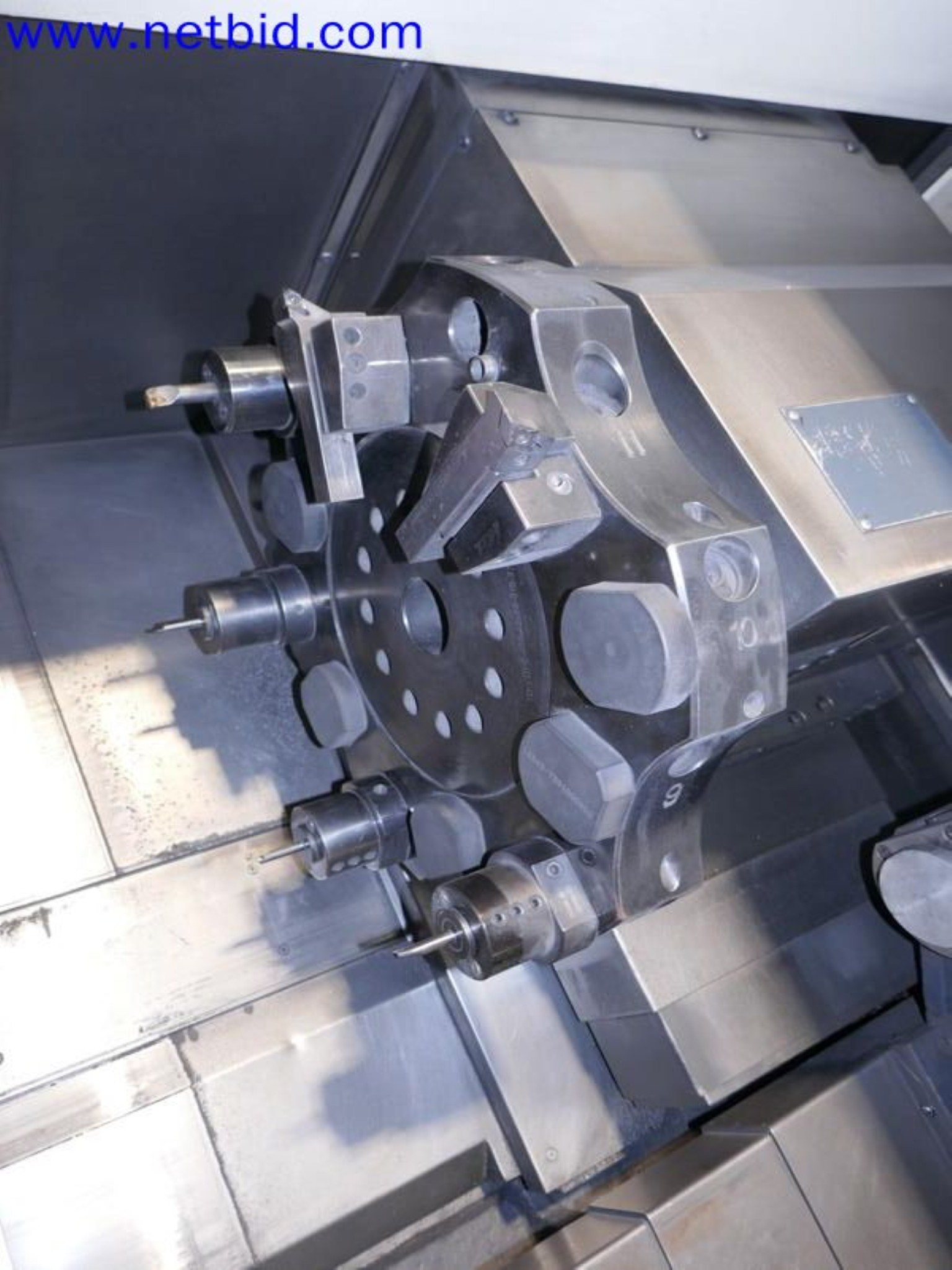 Machines from the toolmaking sector (CNC machining, grinding technology)-12