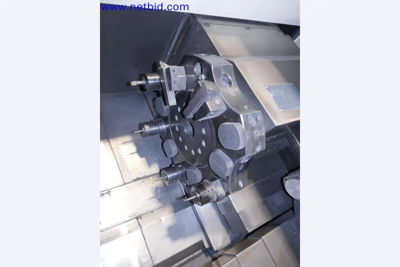 Machines from the toolmaking sector (CNC machining, grinding technology)-12