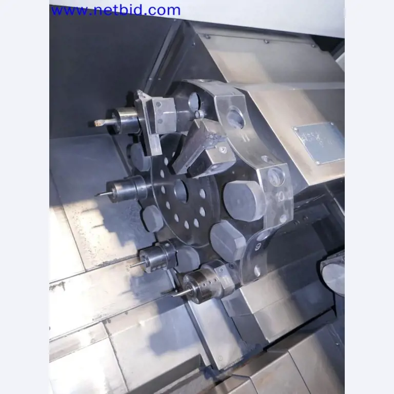 Machines from the toolmaking sector (CNC machining, grinding technology)-12