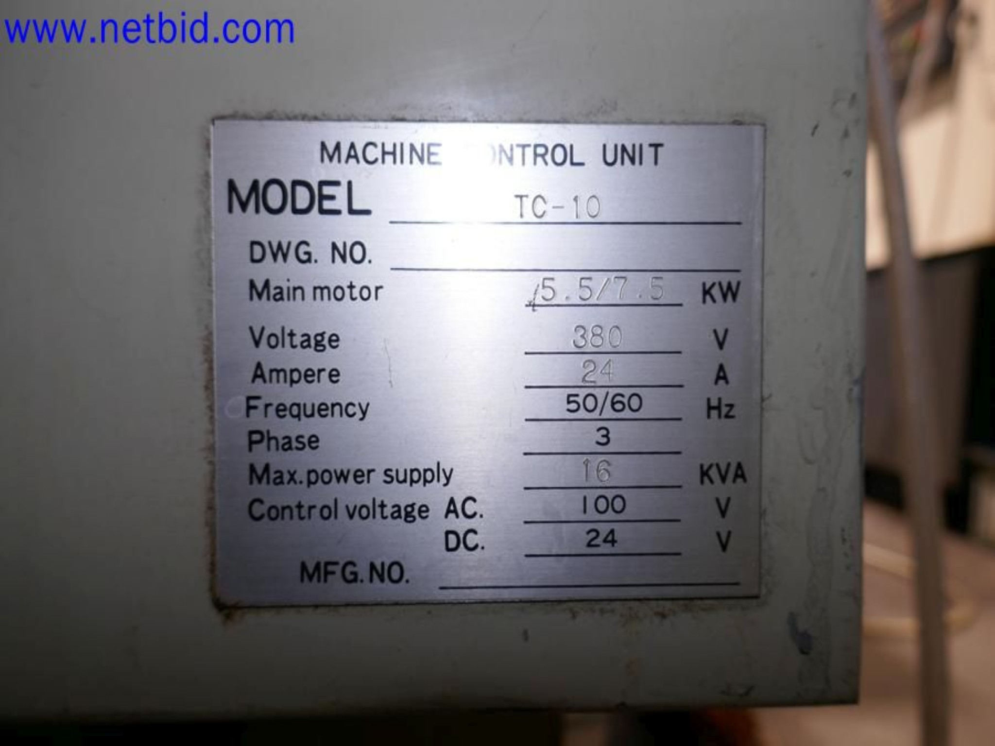 Machines from the toolmaking sector (CNC machining, grinding technology)-6