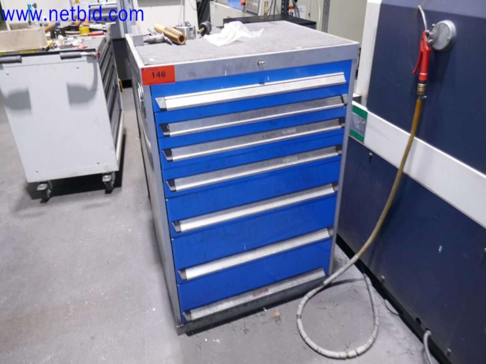 Machines from the toolmaking sector (CNC machining, grinding technology)-1