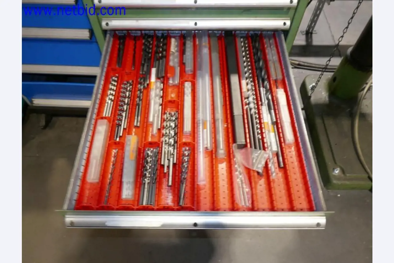 Machines from the toolmaking sector (CNC machining, grinding technology)-10