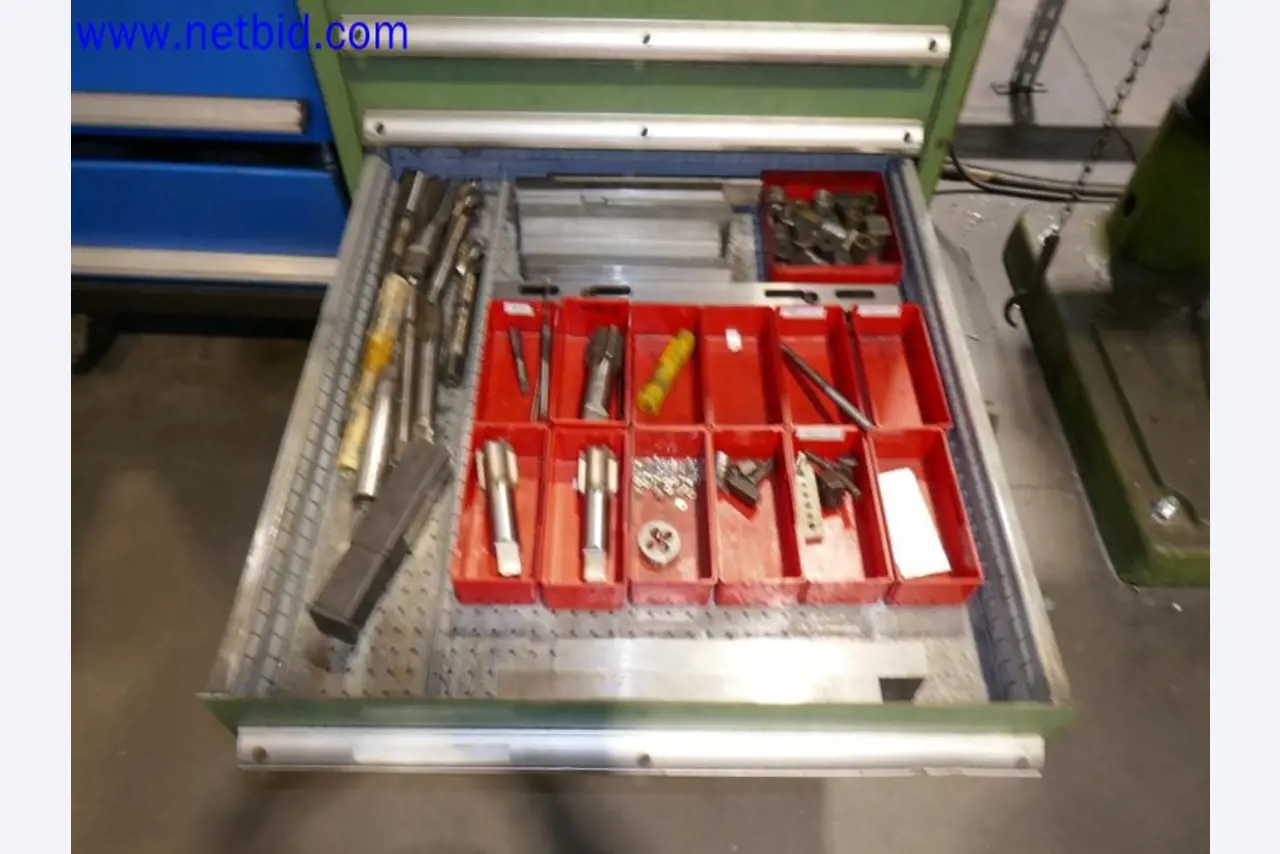 Machines from the toolmaking sector (CNC machining, grinding technology)-13