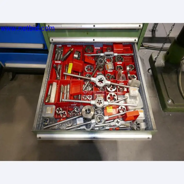 Machines from the toolmaking sector (CNC machining, grinding technology)-15