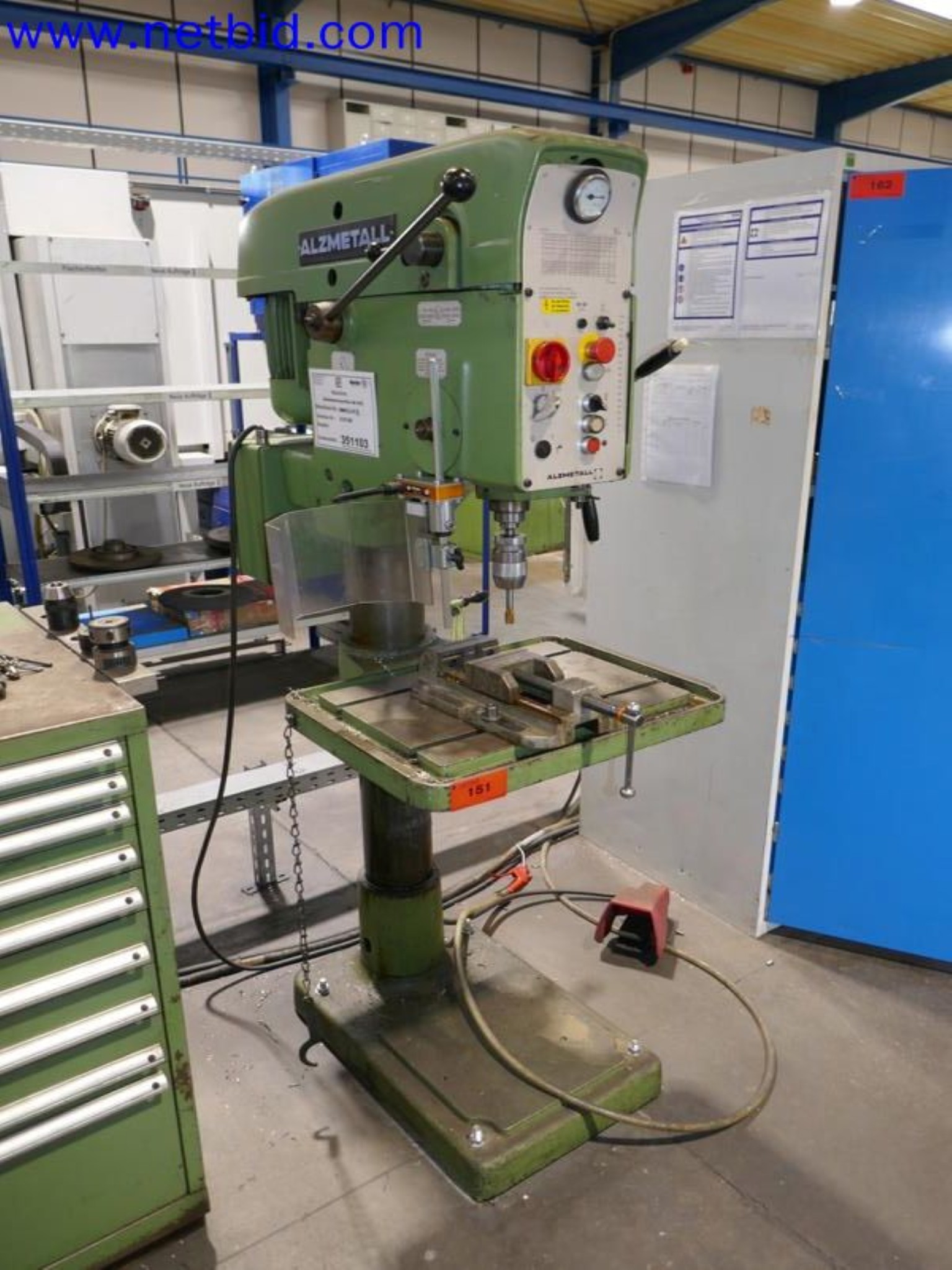 Machines from the toolmaking sector (CNC machining, grinding technology)-3