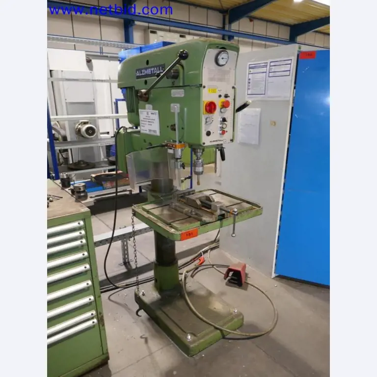 Machines from the toolmaking sector (CNC machining, grinding technology)-3