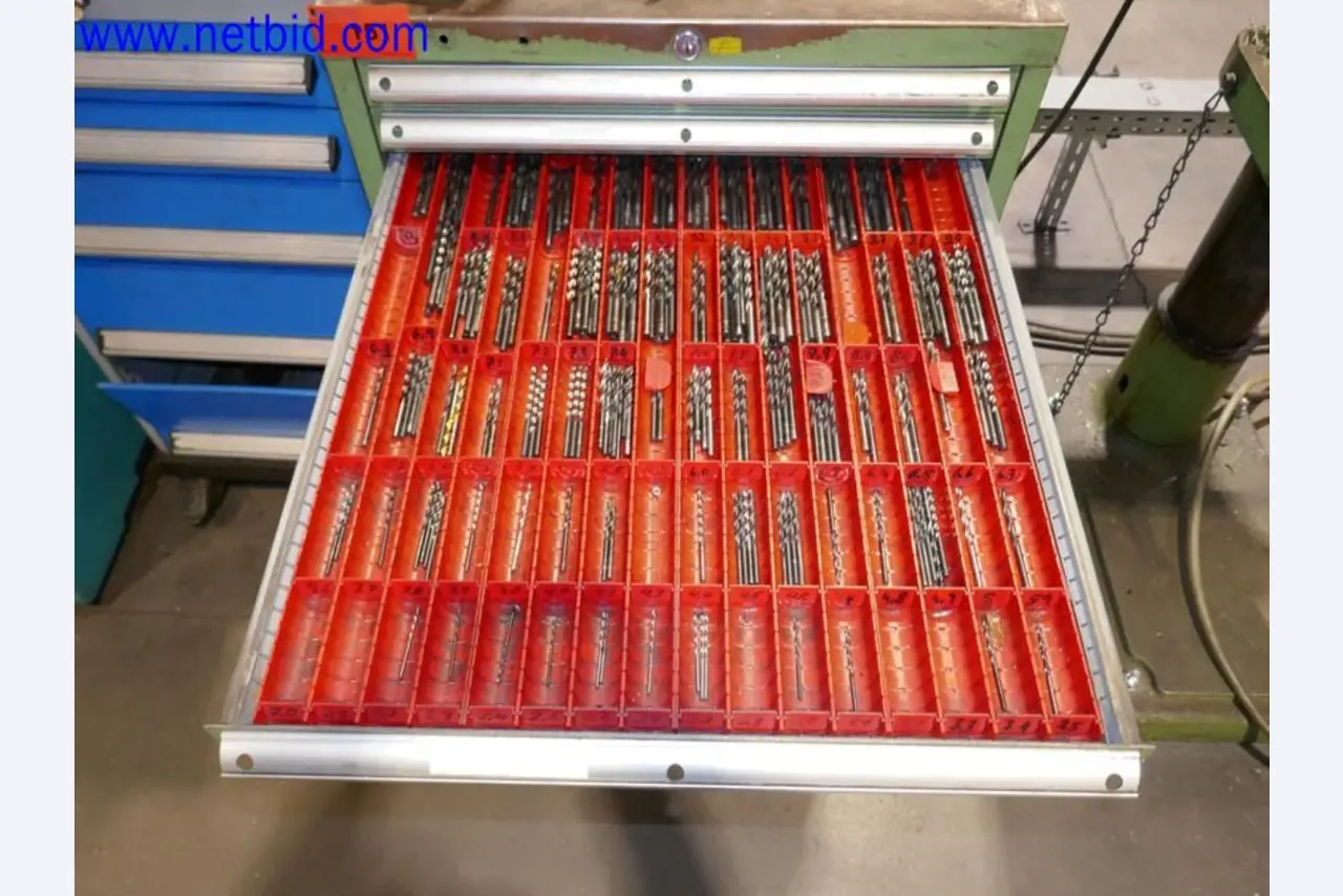 Machines from the toolmaking sector (CNC machining, grinding technology)-8