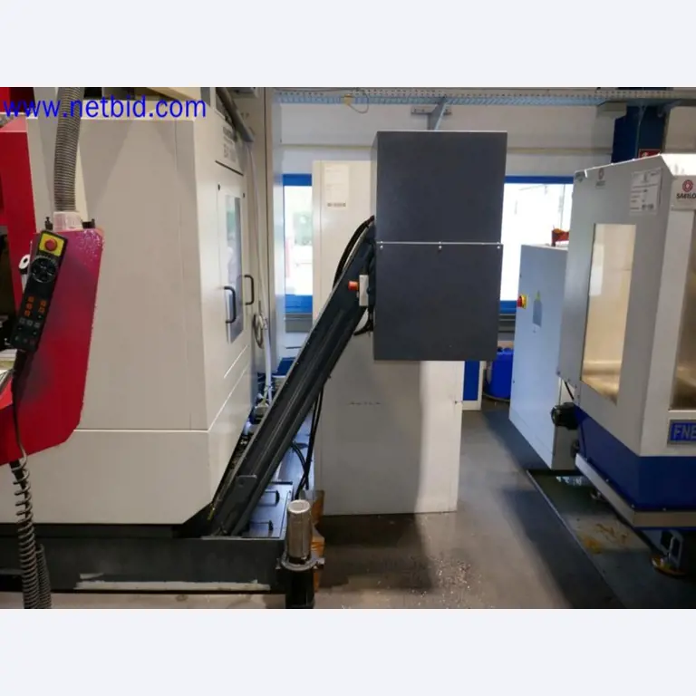 Machines from the toolmaking sector (CNC machining, grinding technology)-10