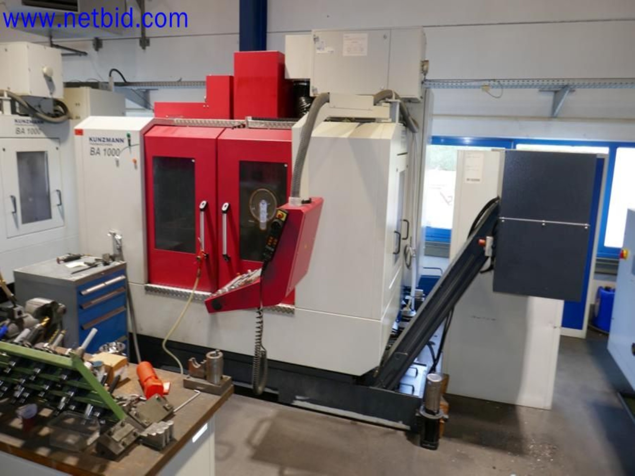 Machines from the toolmaking sector (CNC machining, grinding technology)-1